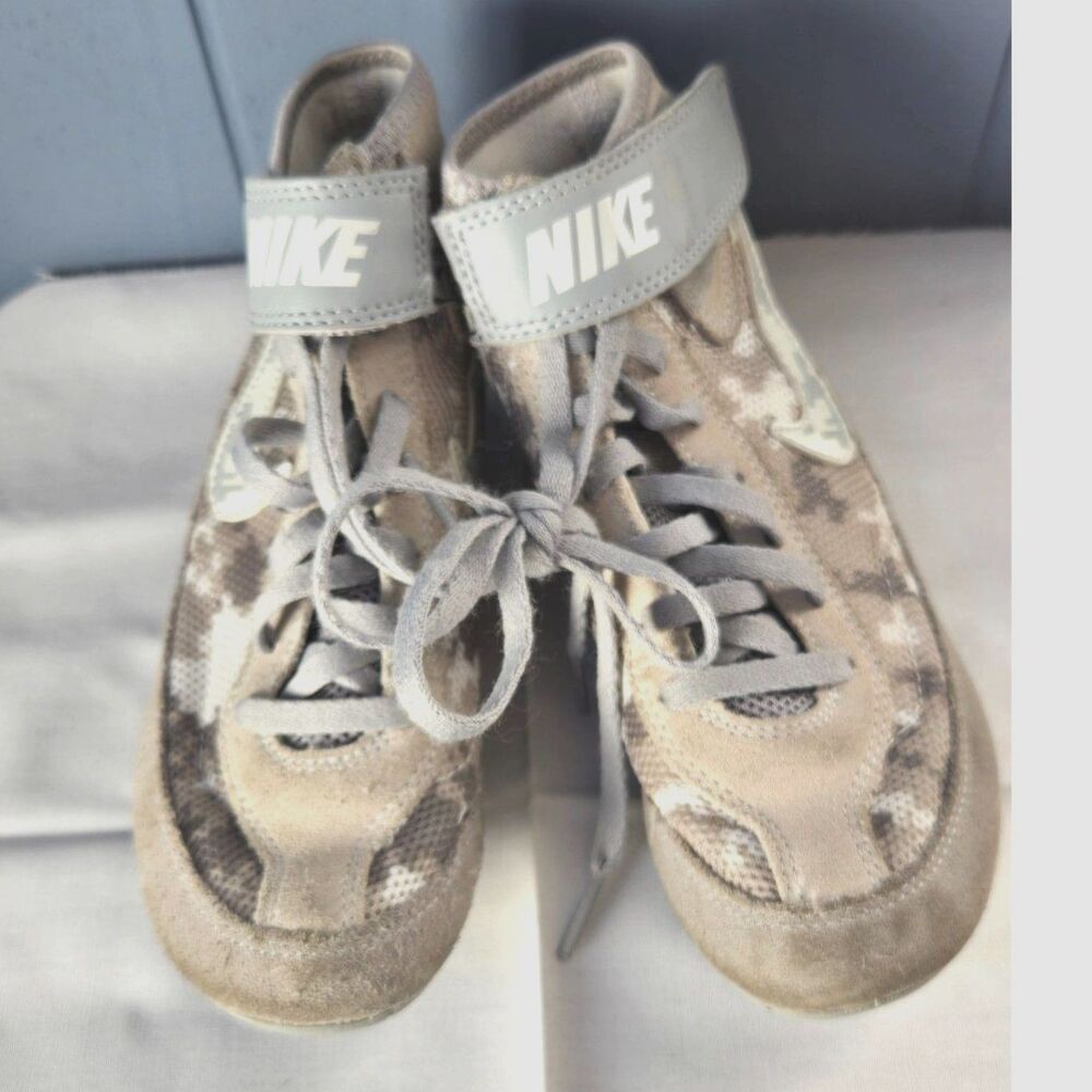Nike Kids Camo Sneakers in Gray and Cream